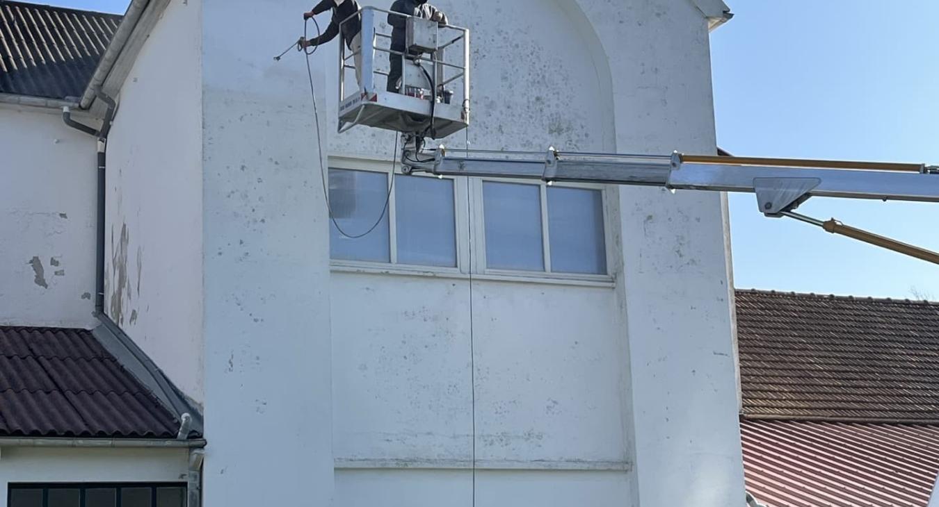 Nettoyage & Peinture de façade et toiture