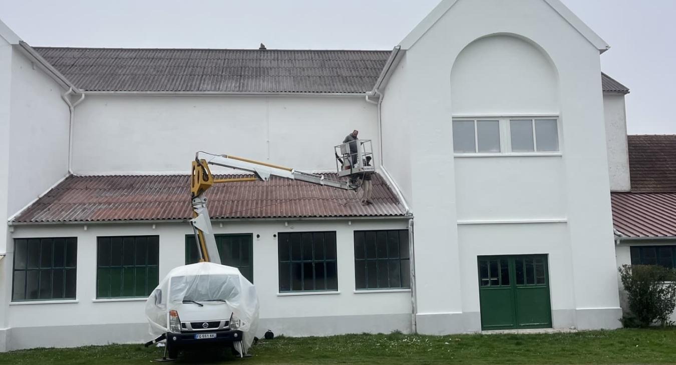 Nettoyage & Peinture de façade et toiture